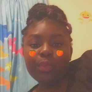 Meet your Posher, Diniya